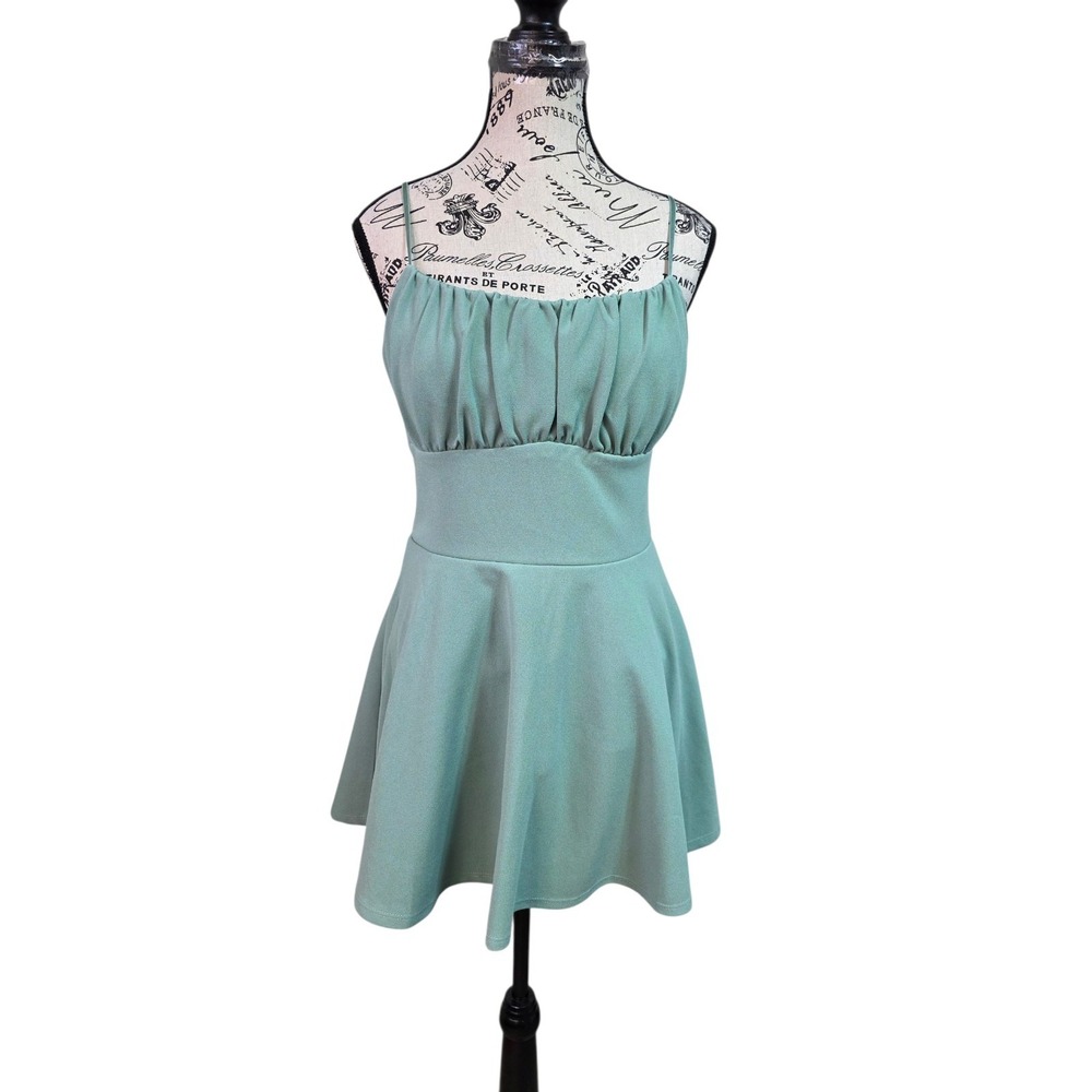 Sage Green Layered Skater Dress  Emerald Sundae Homecoming‎ Wedding Guest L
